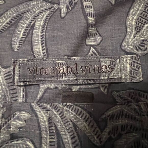 Vineyard Vines Harbor Shirt Navy Palm Print Short Sleeve Button Fishing Size M - Picture 4 of 16